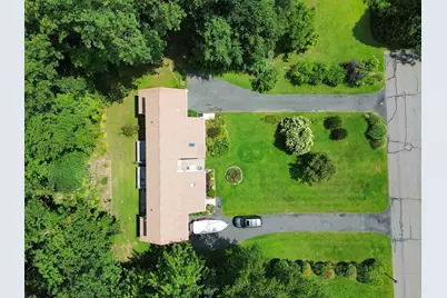 5 Meadow Oak Ln #B, Deerfield, MA 01373 - Photo 24