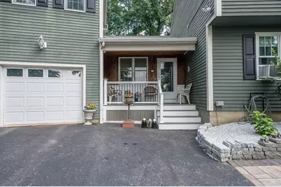 47 Houde St, Marlborough, MA 01752 - Photo 4