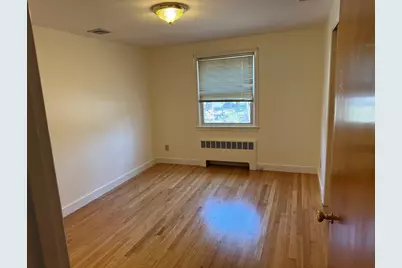 174 Forest, Waltham, MA 02452 - Photo 6