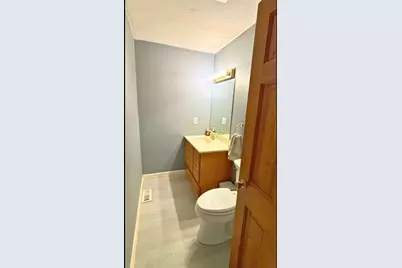 14 Indian Ridge Dr, Leominster, MA 01453 - Photo 8