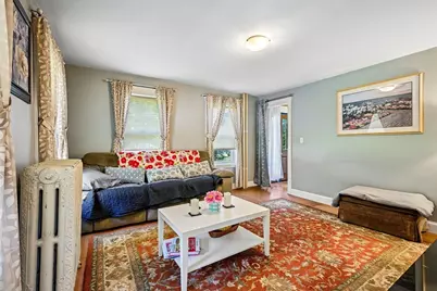 552 Plain St, Stoughton, MA 02072 - Photo 6