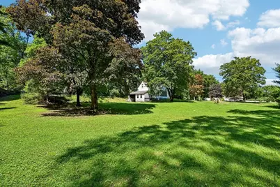 552 Plain St, Stoughton, MA 02072 - Photo 32