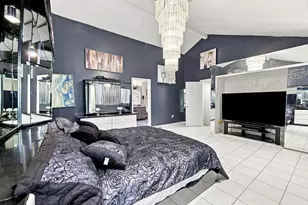 688 S West St, Agawam, MA 01030 - Photo 30