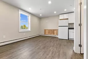 28 Poplar St, Danvers, MA 01923 - Photo 6
