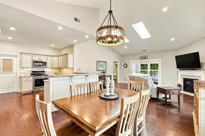 73 Rogerson Xing #73, Uxbridge, MA 01569 - Photo 6