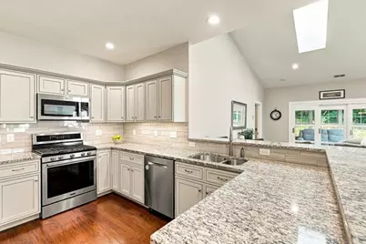 73 Rogerson Xing #73, Uxbridge, MA 01569 - Photo 10