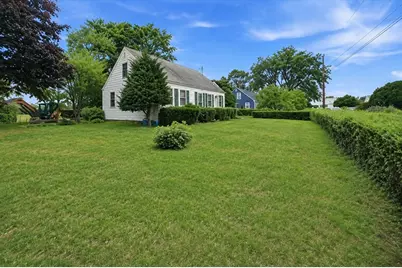 3 Lynn Ave, Plainville, MA 02762 - Photo 8
