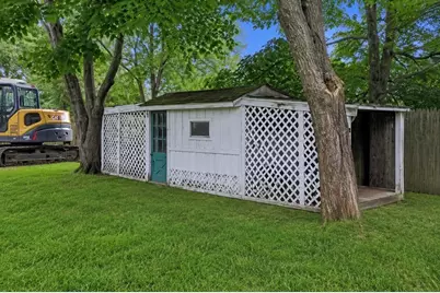 3 Lynn Ave, Plainville, MA 02762 - Photo 16