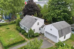 3 Lynn Ave, Plainville, MA 02762 - Photo 1