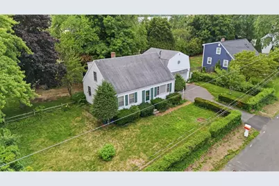 3 Lynn Ave, Plainville, MA 02762 - Photo 4