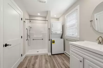 86 Norfolk St, Quincy, MA 02170 - Photo 12