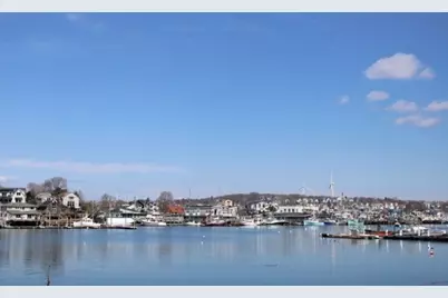 5 Grapevine Rd, Gloucester, MA 01930 - Photo 12