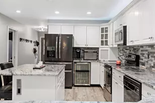 5 Debbie Ln, Freetown, MA 02702 - Photo 8
