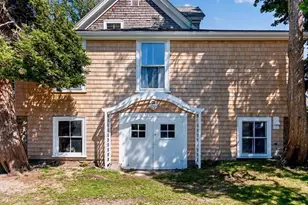 62 School St, Falmouth, MA 02543 - Photo 8