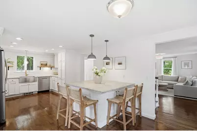 16 Lincoln Ave, Plainville, MA 02762 - Photo 10