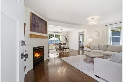 16 Lincoln Ave, Plainville, MA 02762 - Photo 14