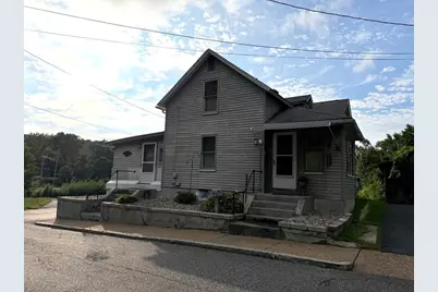 27 Dublin St, Palmer, MA 01069 - Photo 2