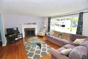9 Concord Rd, Shrewsbury, MA 01545 - Photo 2