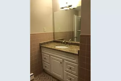 32 Hamilton Rd #205, Arlington, MA 02474 - Photo 8