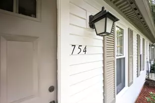 754 Wellman Ave, Chelmsford, MA 01863 - Photo 2