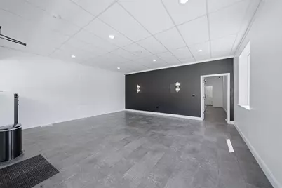 178 Church St, Northbridge, MA 01534 - Photo 8