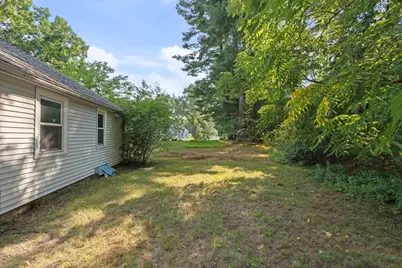 12 Cedar Ave, Millbury, MA 01527 - Photo 24