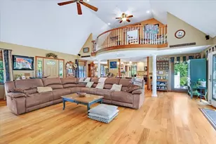 35 Margaret Rd, Middleborough, MA 02346 - Photo 4