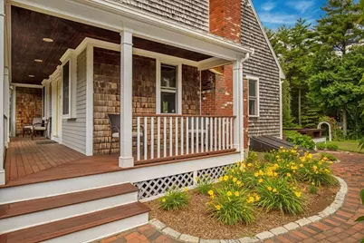 35 Margaret Rd, Middleborough, MA 02346 - Photo 2