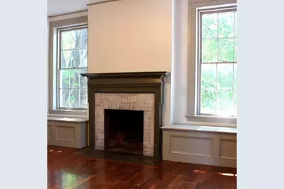 83 Maple St, Springfield, MA 01105 - Photo 8