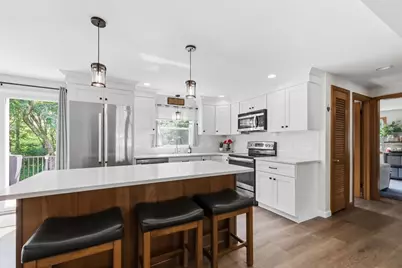 30 Decorie Dr, Wilbraham, MA 01095 - Photo 10
