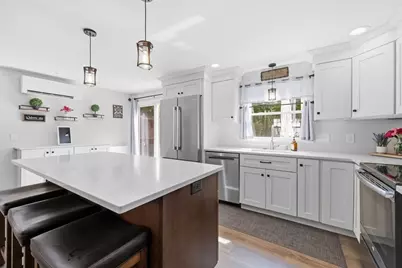 30 Decorie Dr, Wilbraham, MA 01095 - Photo 8