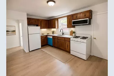 24 Central Avenue #24, Needham, MA 02492 - Photo 2