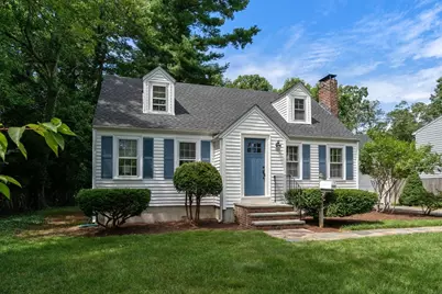 101 Lakeshore Drive, Westwood, MA 02090 - Photo 2
