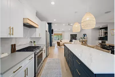 18 Willis Ave, Seekonk, MA 02771 - Photo 6