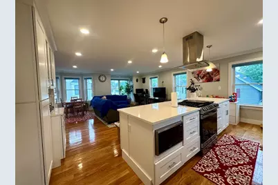 30 Town Hill St #A, Quincy, MA 02169 - Photo 4