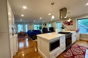 30 Town Hill St, Quincy, MA 02169 - Photo 4