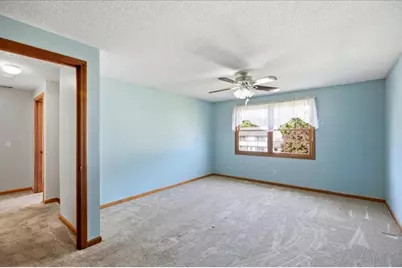 18 Scott Hollow Dr, Holyoke, MA 01040 - Photo 24