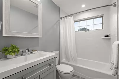 15 Ashland St #2A, Boston, MA 02122 - Photo 10