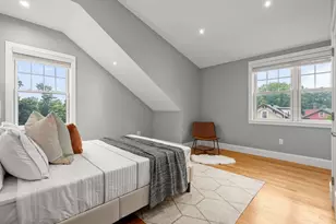 15 Ashland St, Boston, MA 02122 - Photo 14