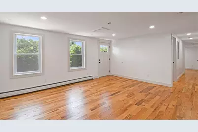 8 Sheldon St, Fitchburg, MA 01420 - Photo 10
