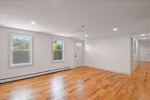 8 Sheldon St, Fitchburg, MA 01420 - Photo 10