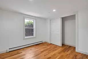 8 Sheldon St, Fitchburg, MA 01420 - Photo 12