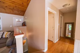 17 Atwater Pl, West Brookfield, MA 01585 - Photo 8
