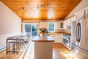 17 Atwater Pl, West Brookfield, MA 01585 - Photo 6