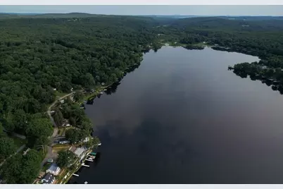 17 Atwater Pl, West Brookfield, MA 01585 - Photo 32