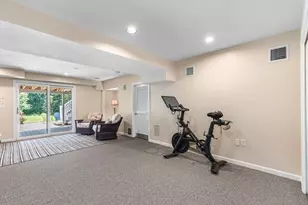 85 Comstock Dr, Wrentham, MA 02093 - Photo 32