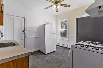 96 Ruthven St, Boston, MA 02121 - Photo 18