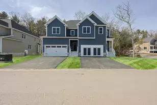 37 Thomas Mann Cir, Norfolk, MA 02056 - Photo 10