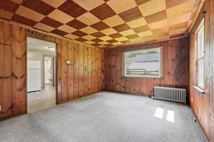 289 Southampton Rd, Holyoke, MA 01040 - Photo 6