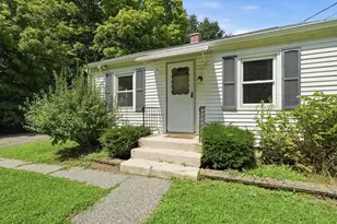 289 Southampton Rd, Holyoke, MA 01040 - Photo 2